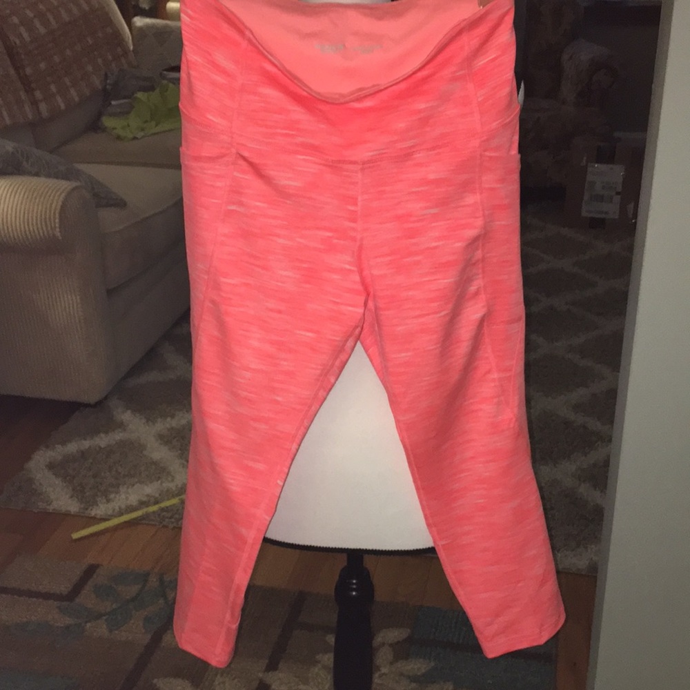 Old Navy Active Elevate Orange Capris Leggings. S… - image 1